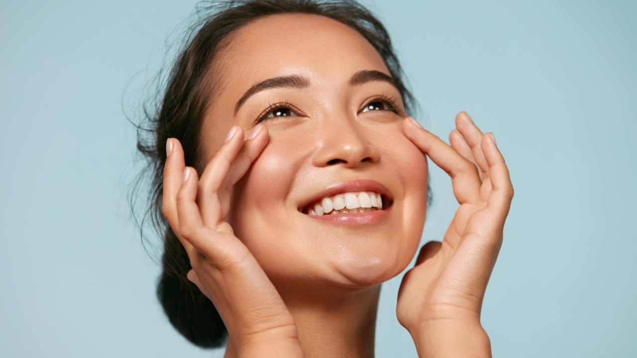 Unveiling Radiance: How Amour De Moi Promotes Clear and Youthful Skin